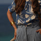 T-shirt in viscosa con stampa floreale