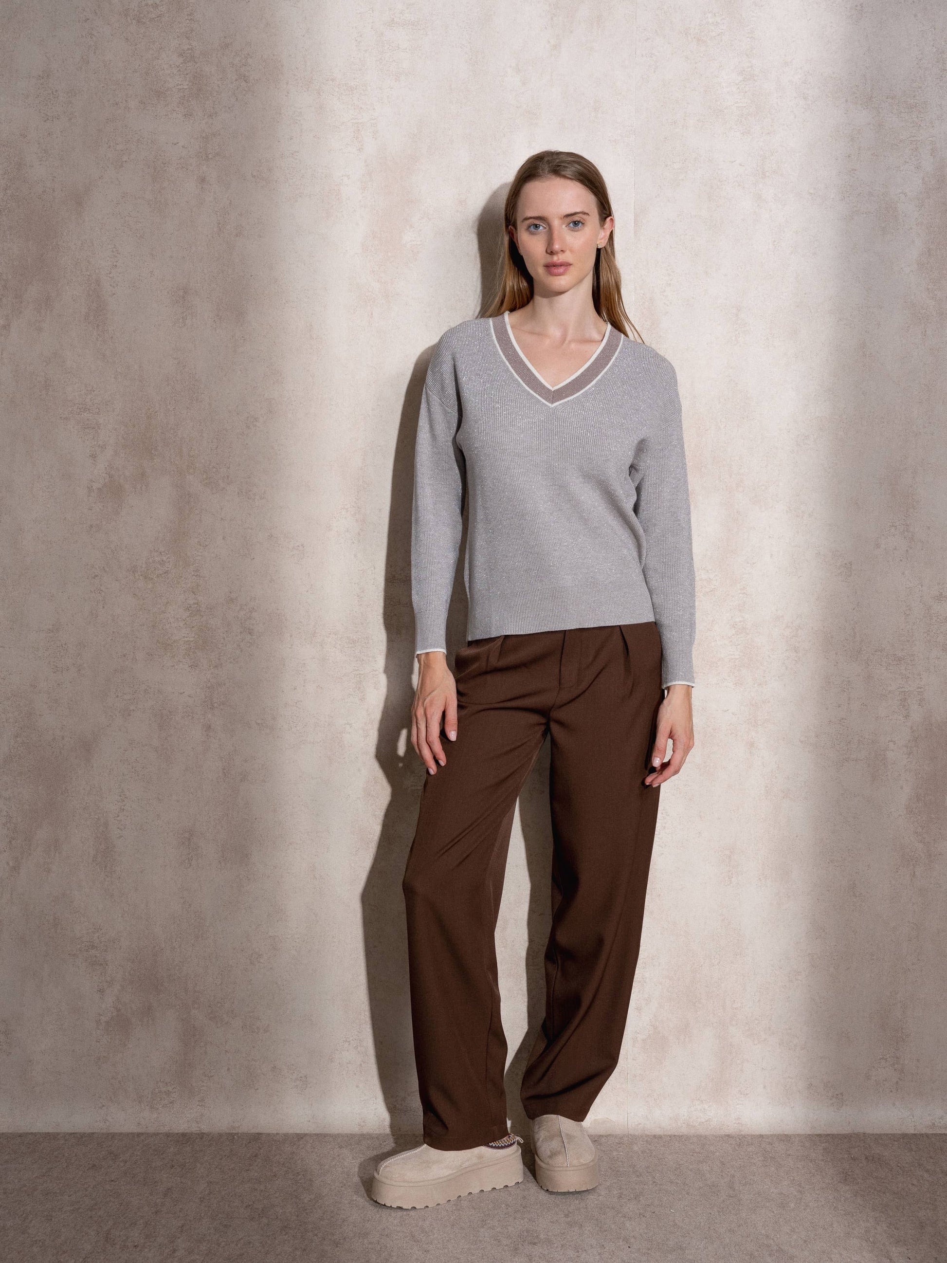Maglione in maglia di lurex con scollo a V