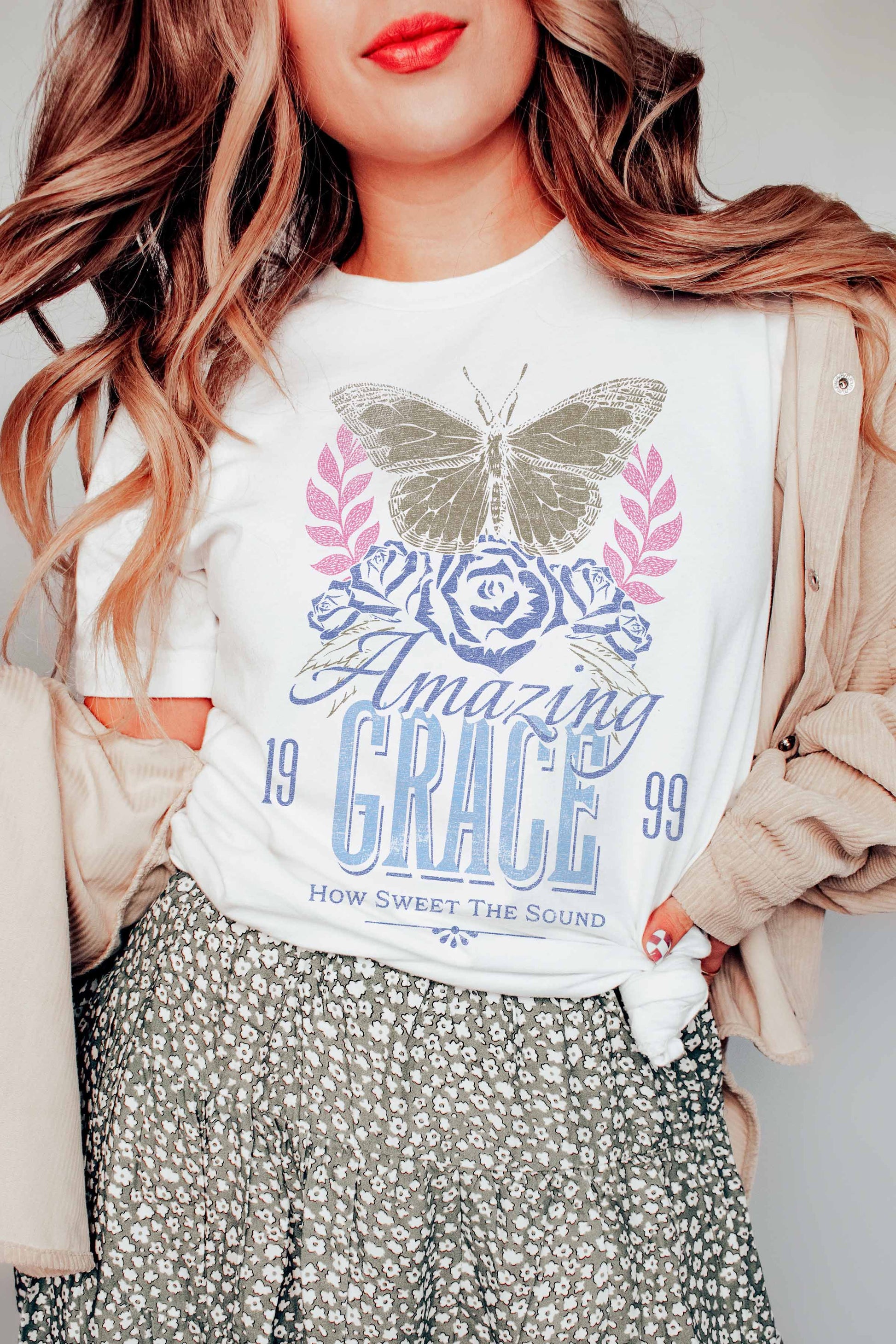 T-shirt con grafica Amazing Grace
