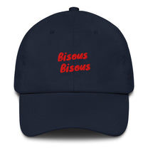 Cappellino dad hat Bisous Bisous ricamato