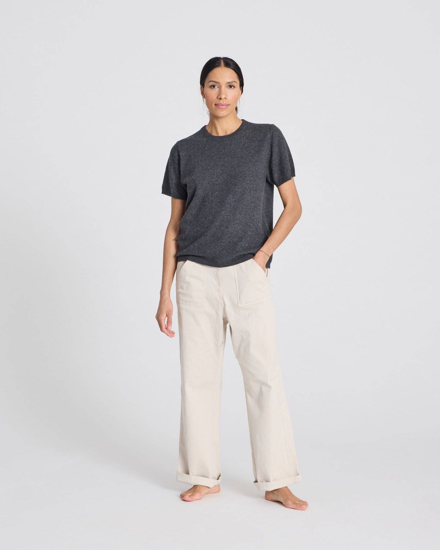 Maglia in cashmere a maniche corte Ellia grigio scuro mélange
