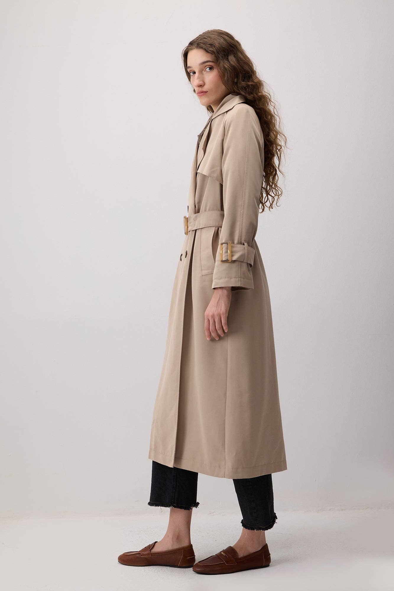 Trench oversize con cintura e fibbia