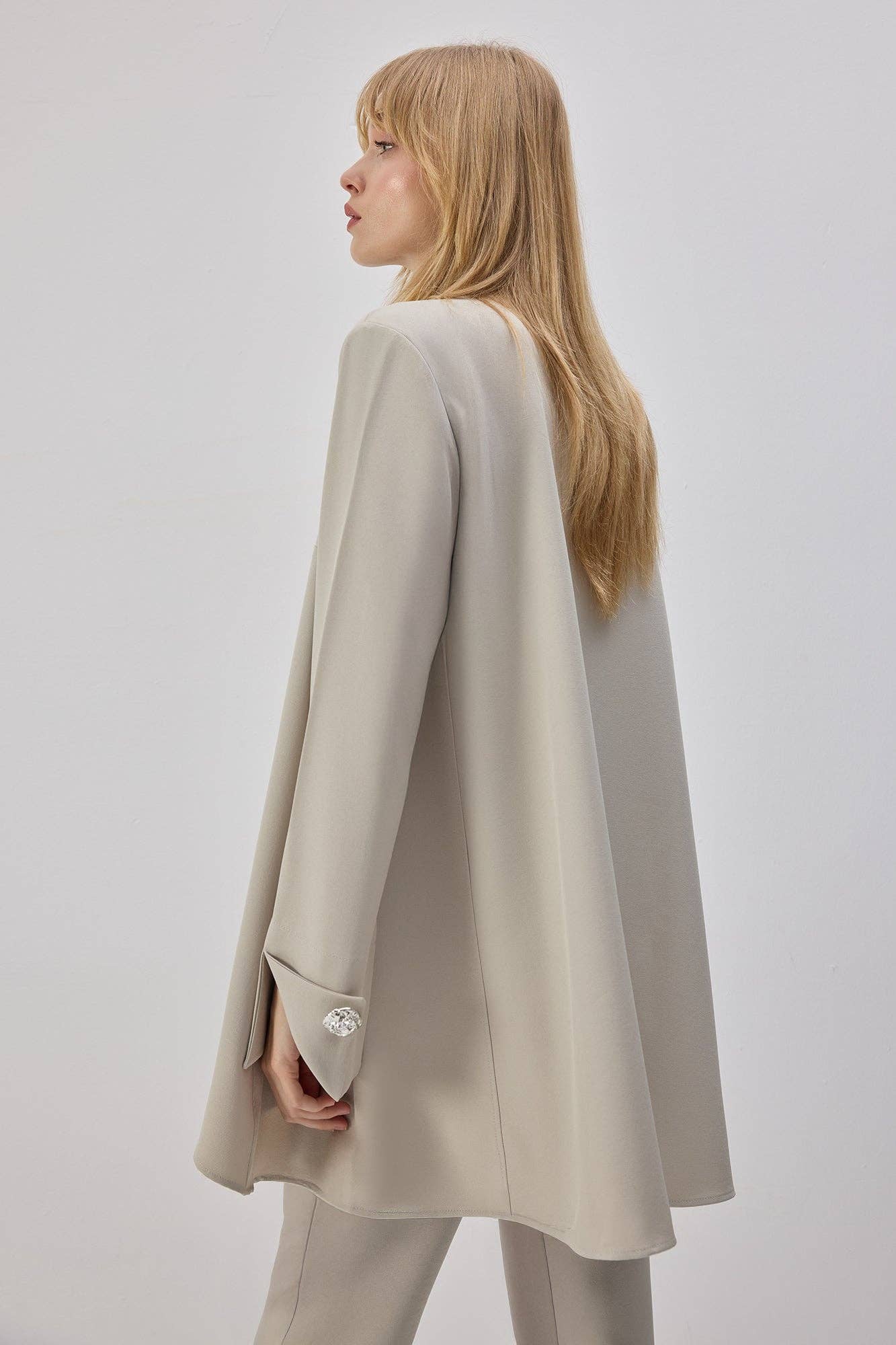 Tunica con zip dal taglio oversize
