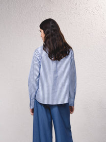 Blusa classica a righe in cotone