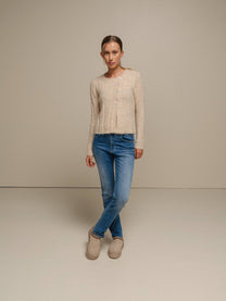 Cardigan in maglia morbida con bottoni