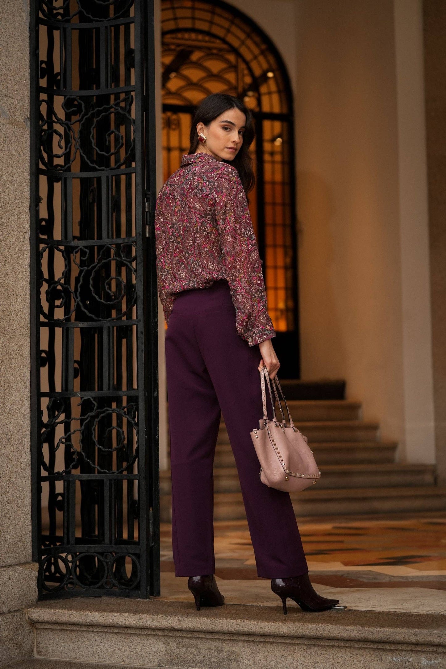 Pantaloni dritti strutturati da donna