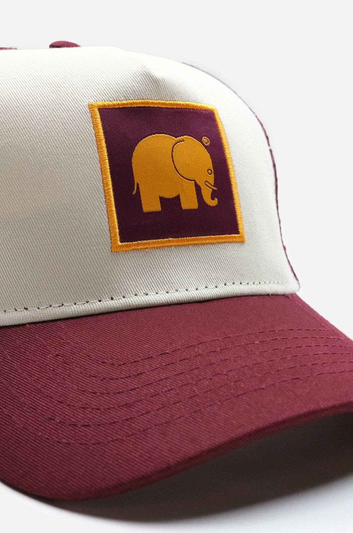 Cappellino trucker classico bordeaux