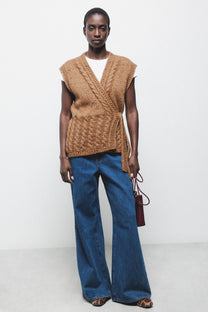 Gilet in maglia strutturata con scollo a V