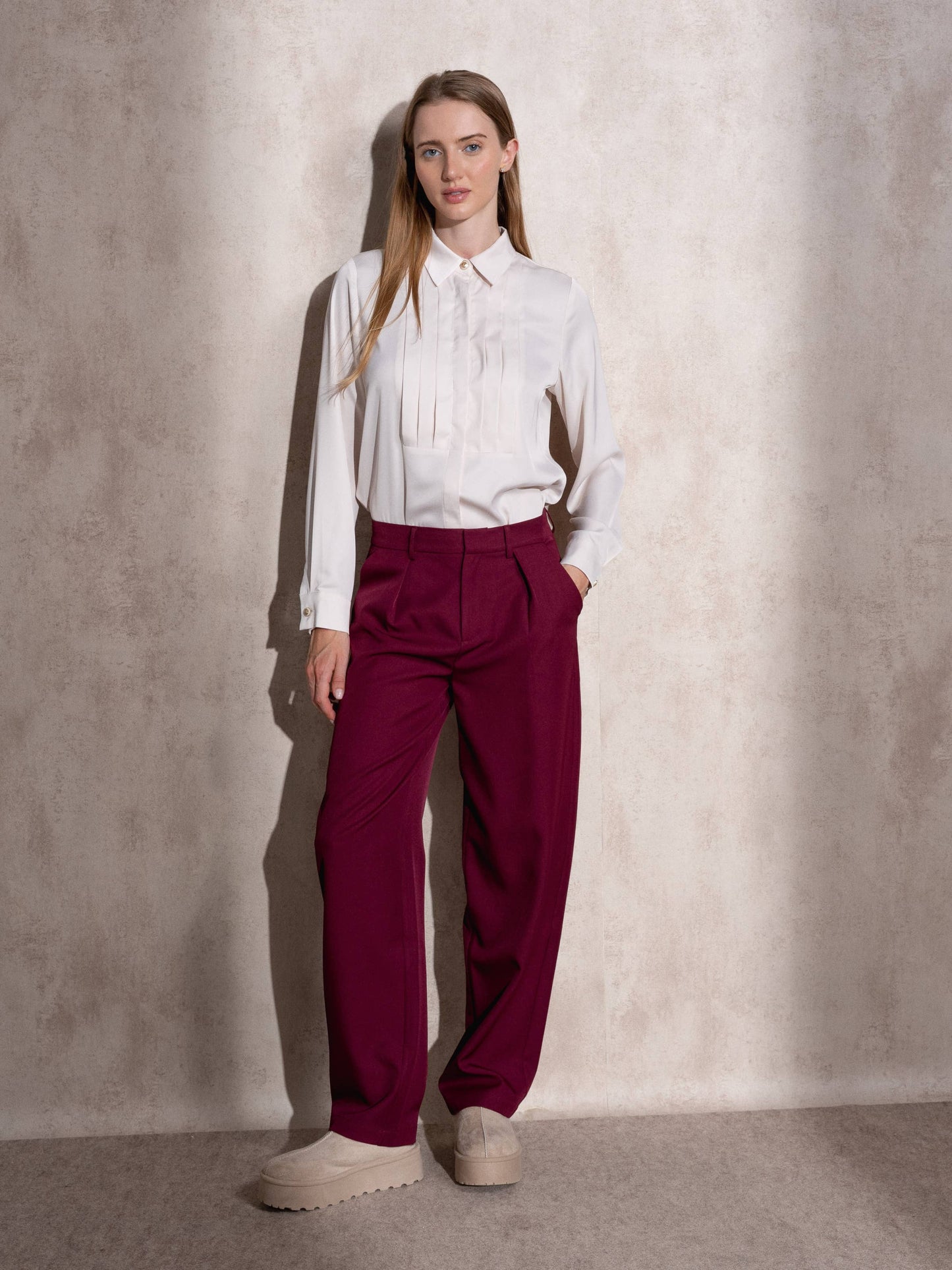 Pantaloni a pieghe a vita alta da donna
