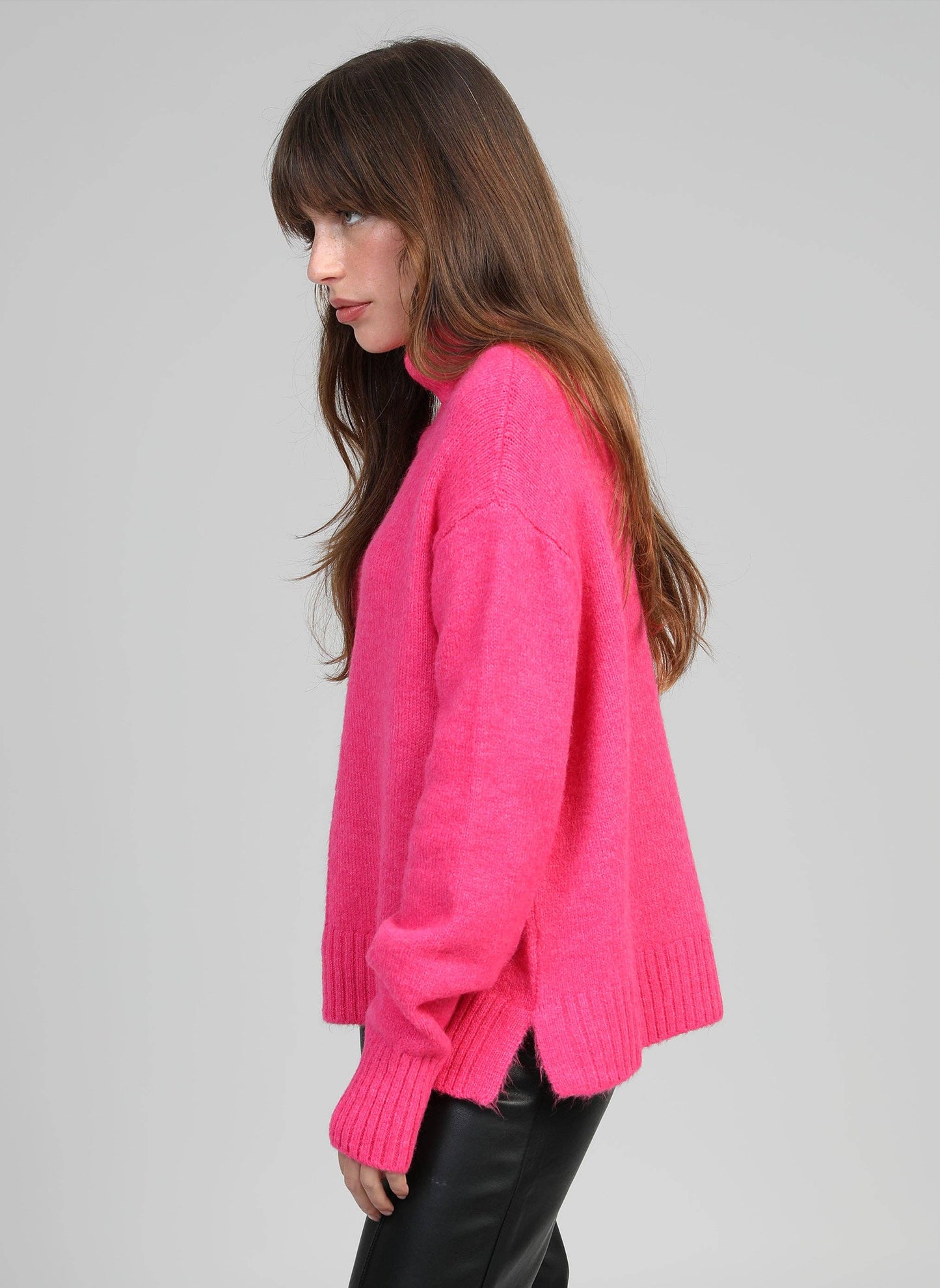 Maglione dolcevita caldo fucsia da donna