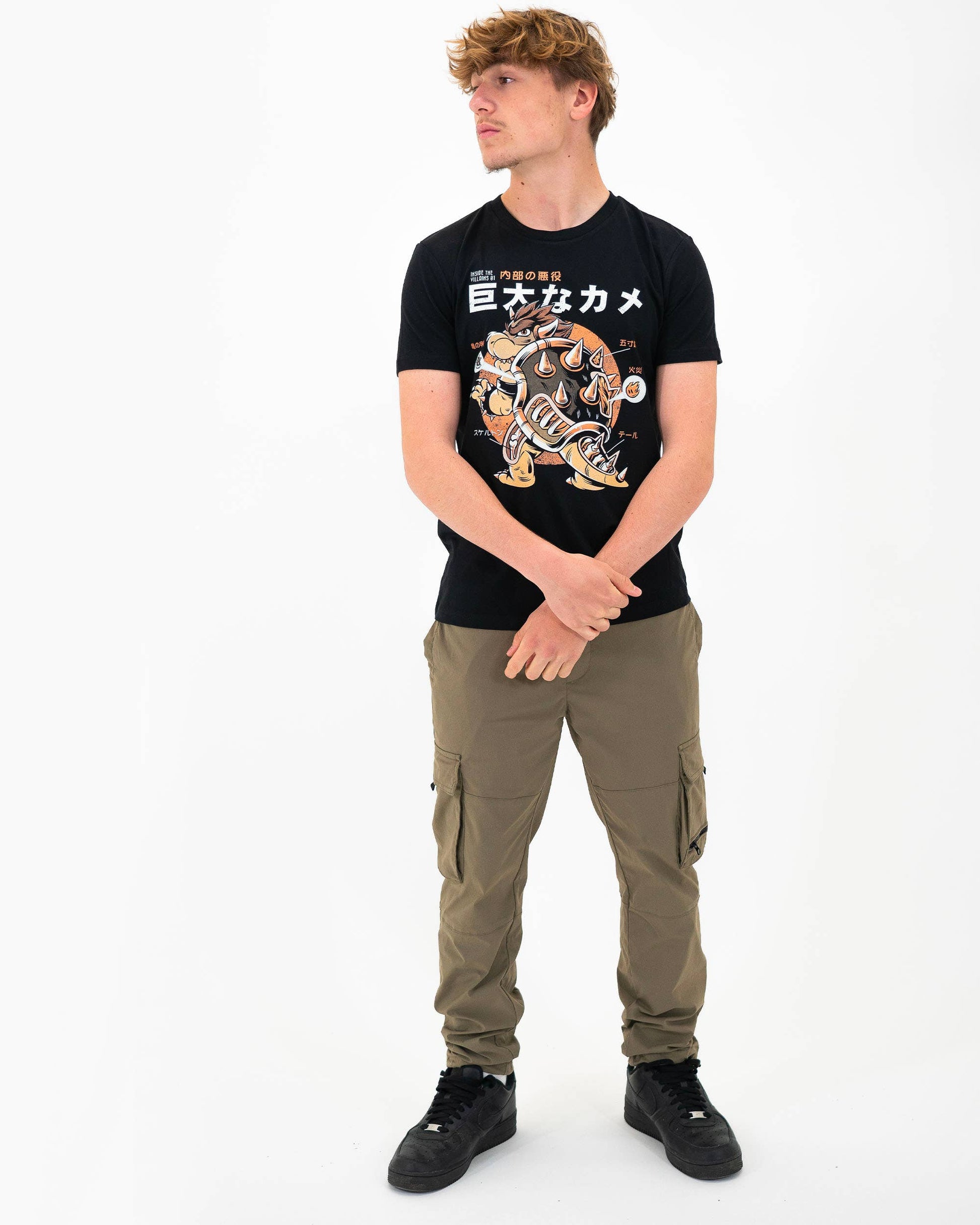 T-shirt Bowserzilla con grafica videogioco