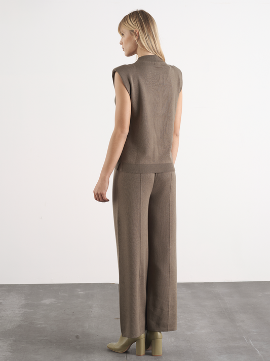 Set pantaloni e top in maglia
