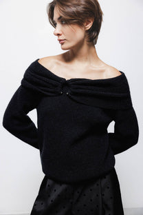 Maglione a maglia con cappuccio e scollo Bardot