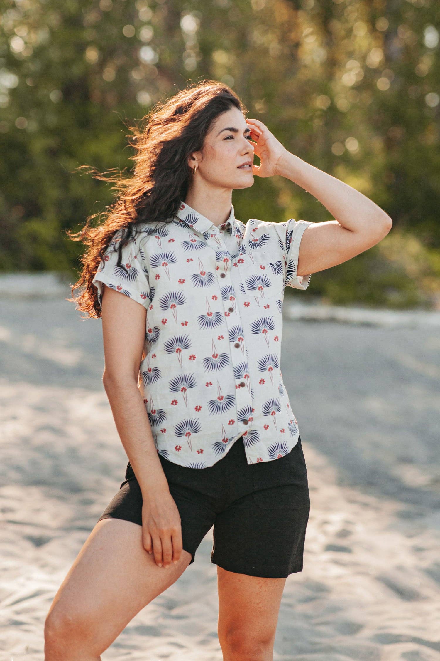 Camicia Bea a maniche corte con stampa Aloha Floral