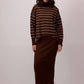 Set in maglia: maglione a righe e abito midi a coste