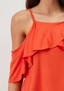 T-shirt con spalle scoperte e volant
