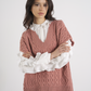 Gilet in maglia a trecce con scollo a V