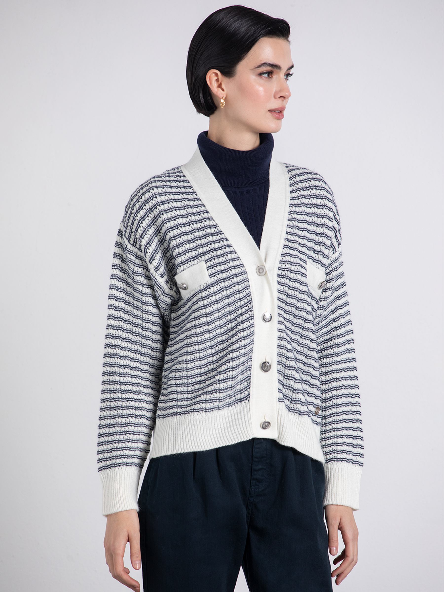 Cardigan in maglia bicolore a righe con bottoni