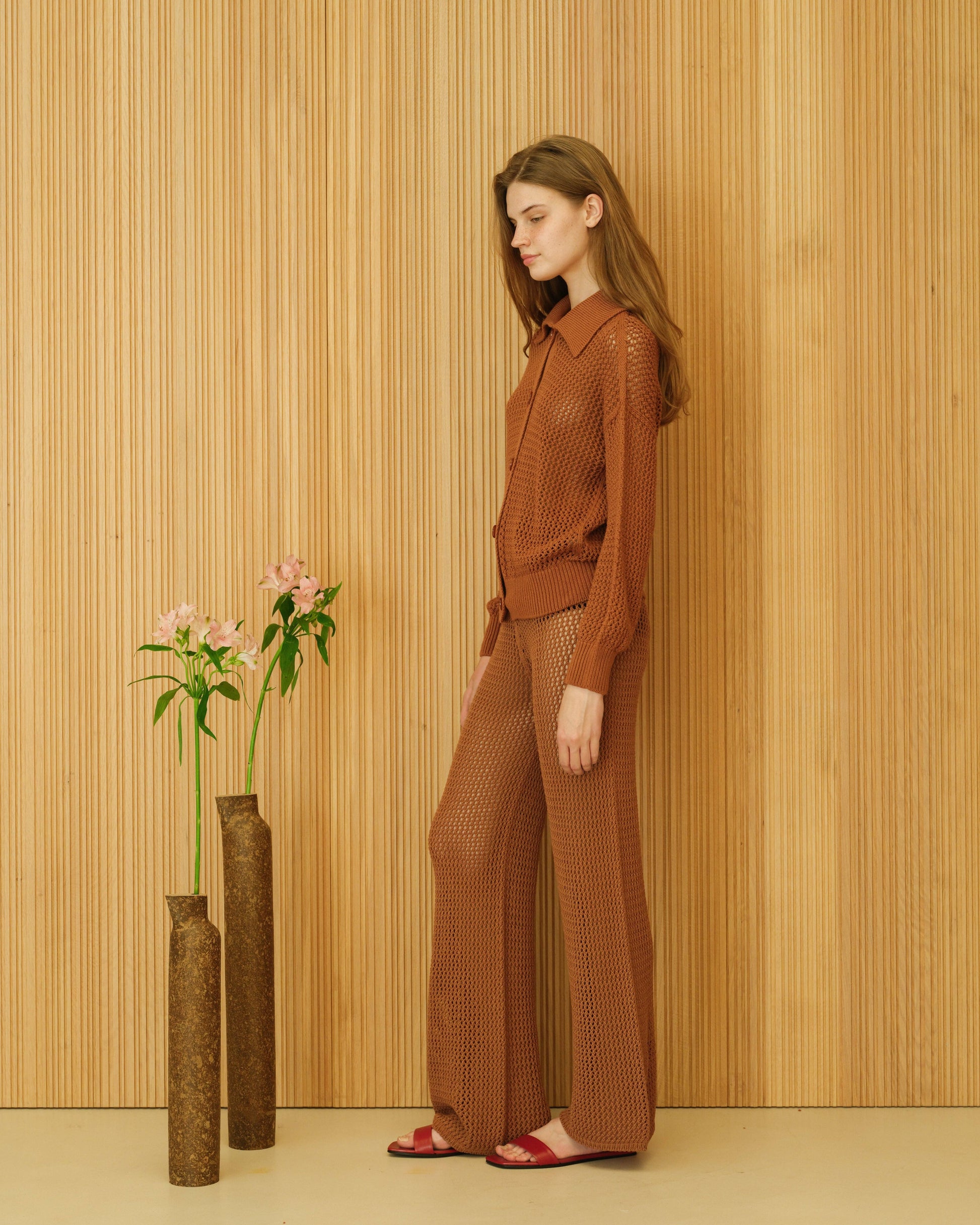 Cardigan polo in cotone fine all’uncinetto