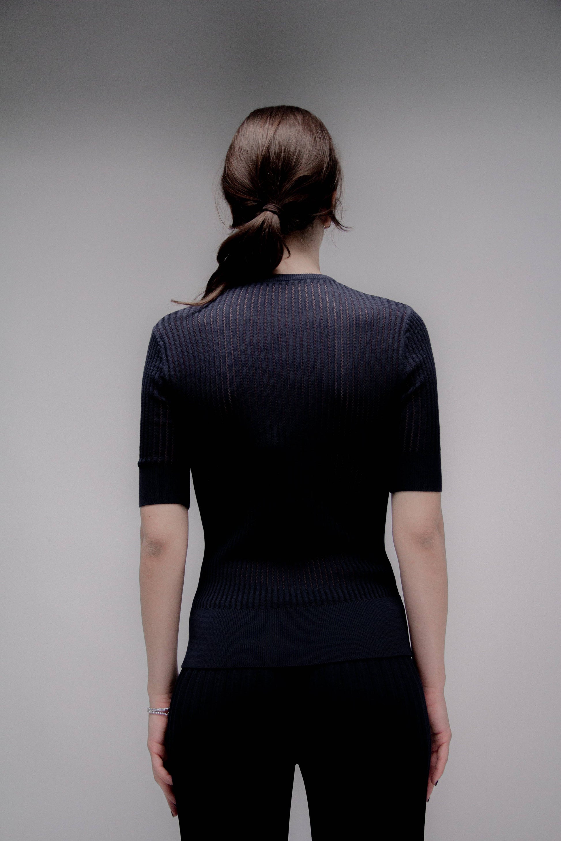 T-shirt in cotone fine con micro pointelle