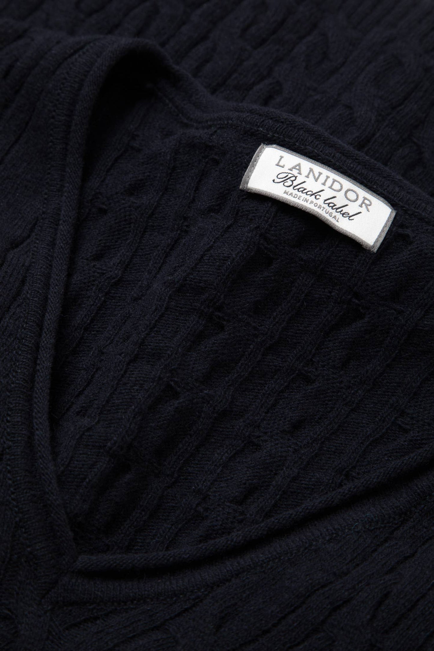 Maglione a maglia strutturata con scollo a V