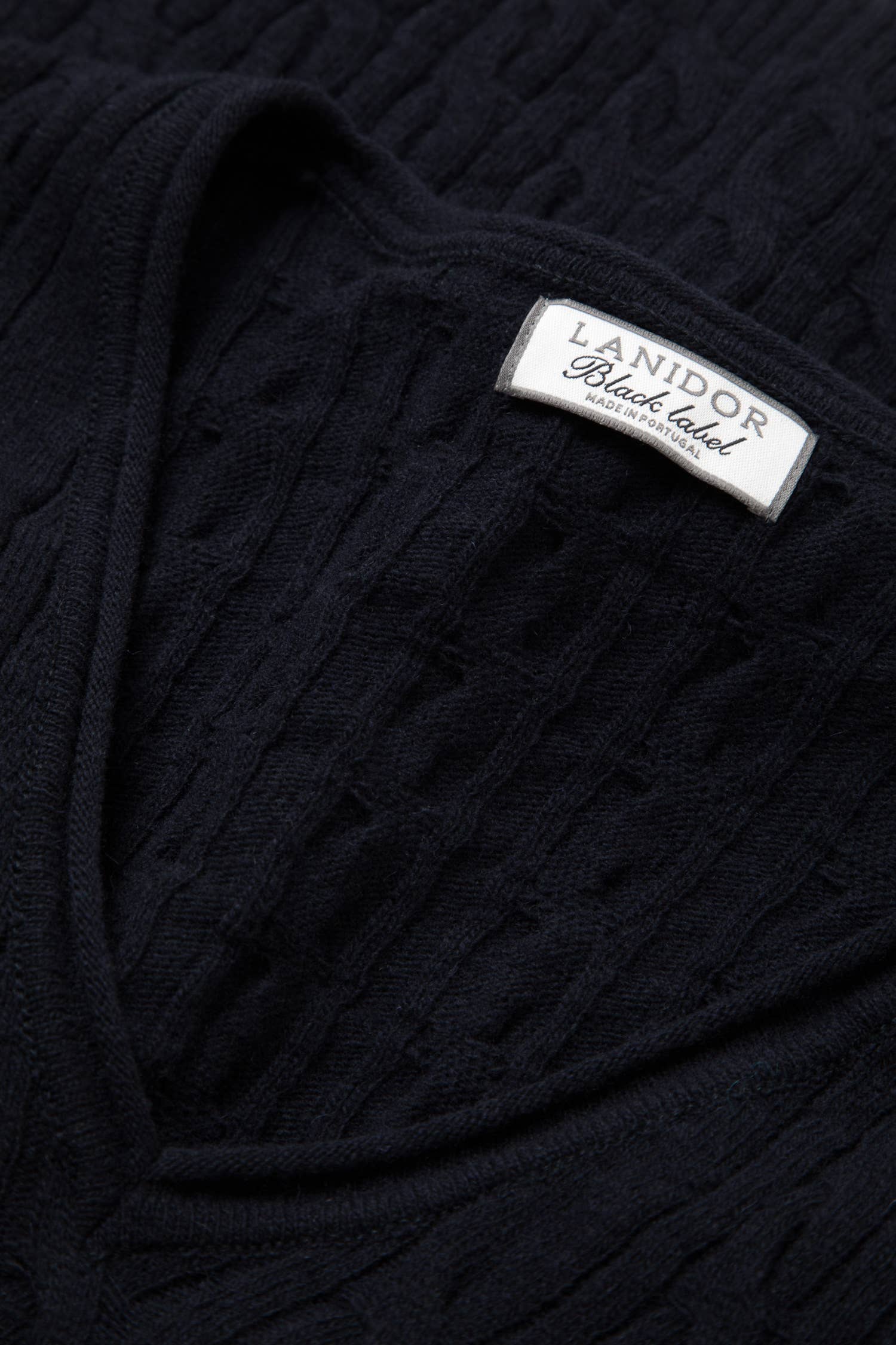 Maglione a maglia strutturata con scollo a V