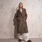 Cappotto lungo doppiopetto con revers
