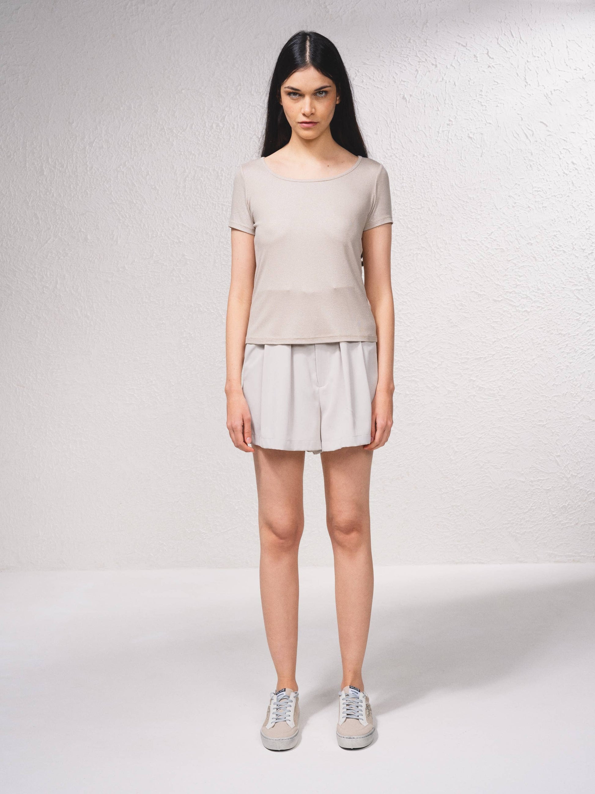 T-shirt basic in viscosa a girocollo