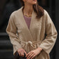 Cardigan beige con cintura