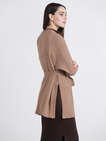 Cardigan con cintura da donna in maglia effetto bouclé