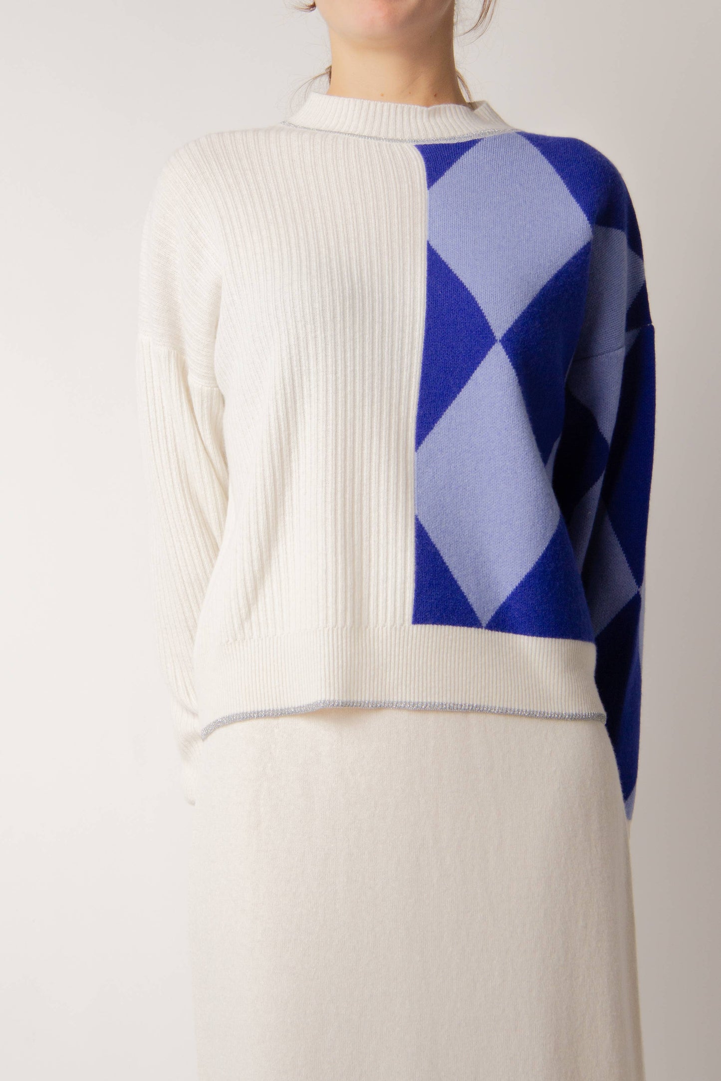 Maglione destrutturato in misto cashmere con intarsio a rombi