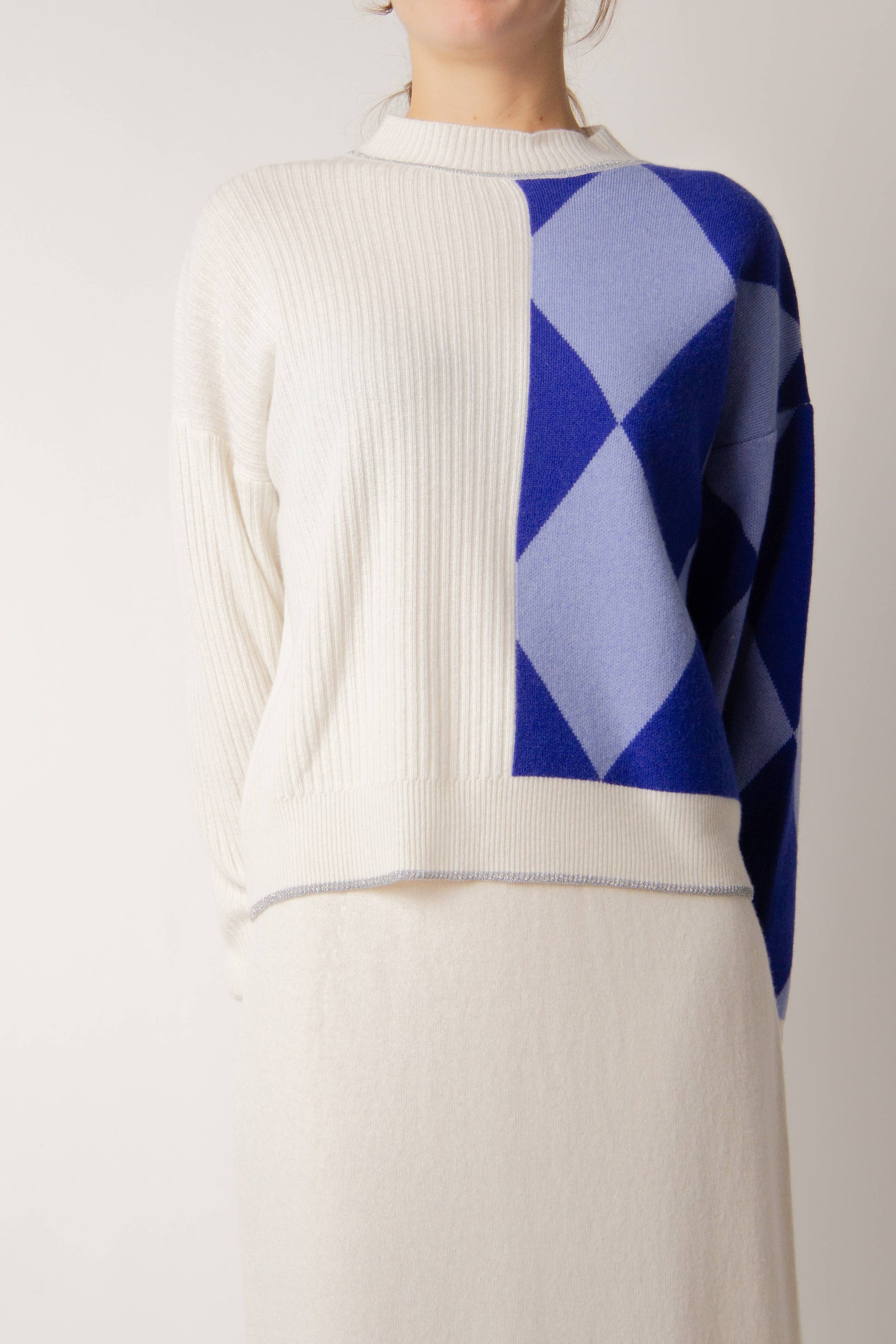 Maglione destrutturato in misto cashmere con intarsio a rombi