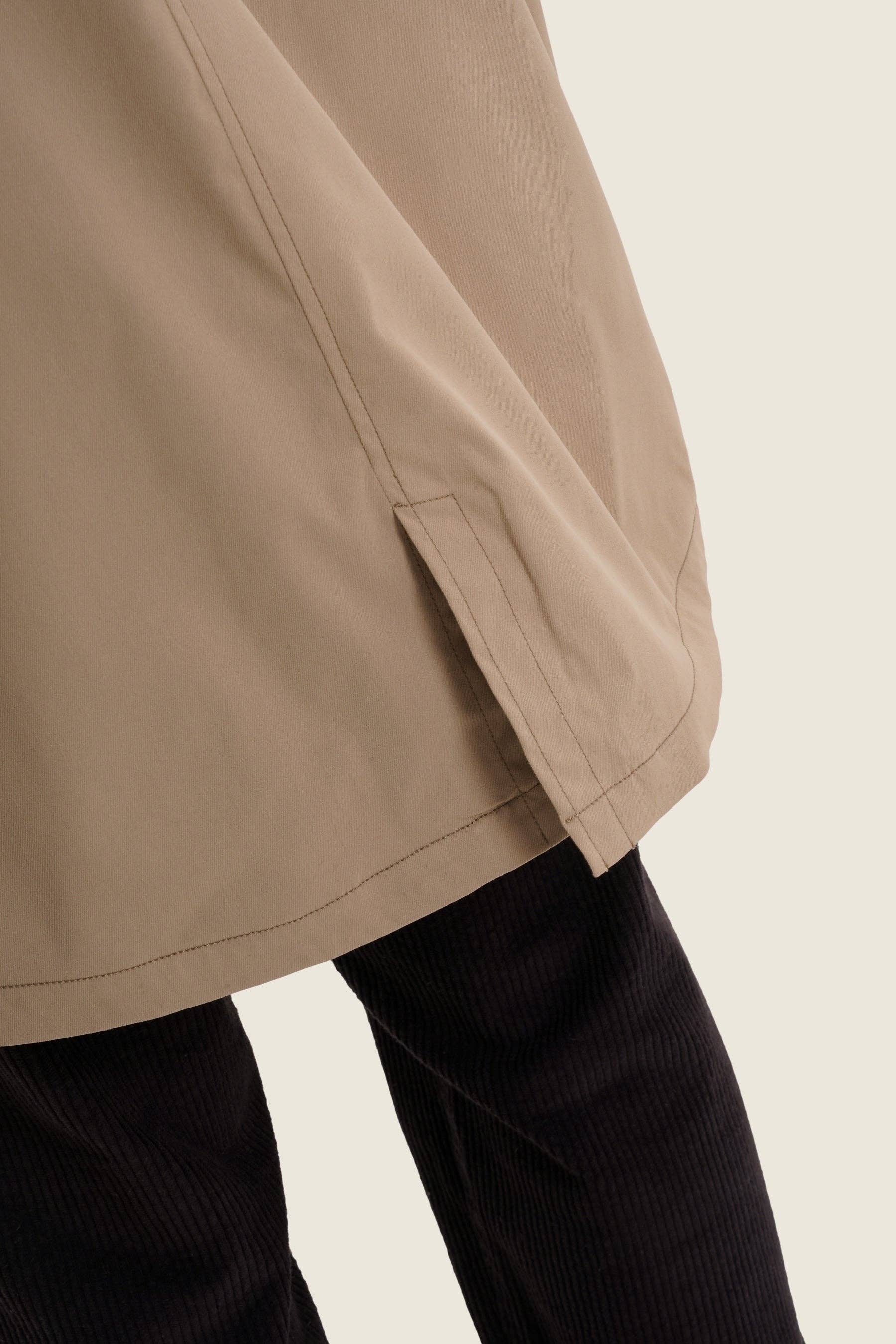 Trench classico beige unisex in cotone organico