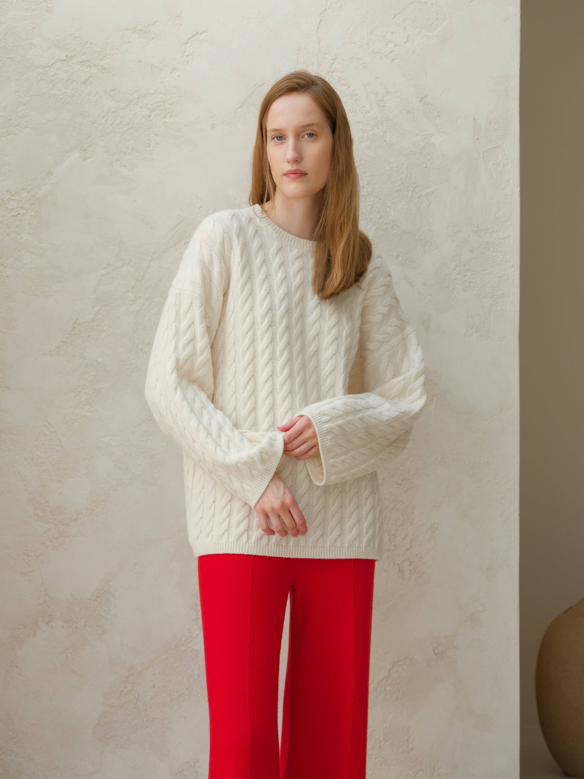 Maxi maglia girocollo a trecce in misto cashmere