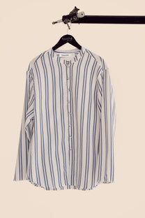 Camicia a righe con colletto alla coreana