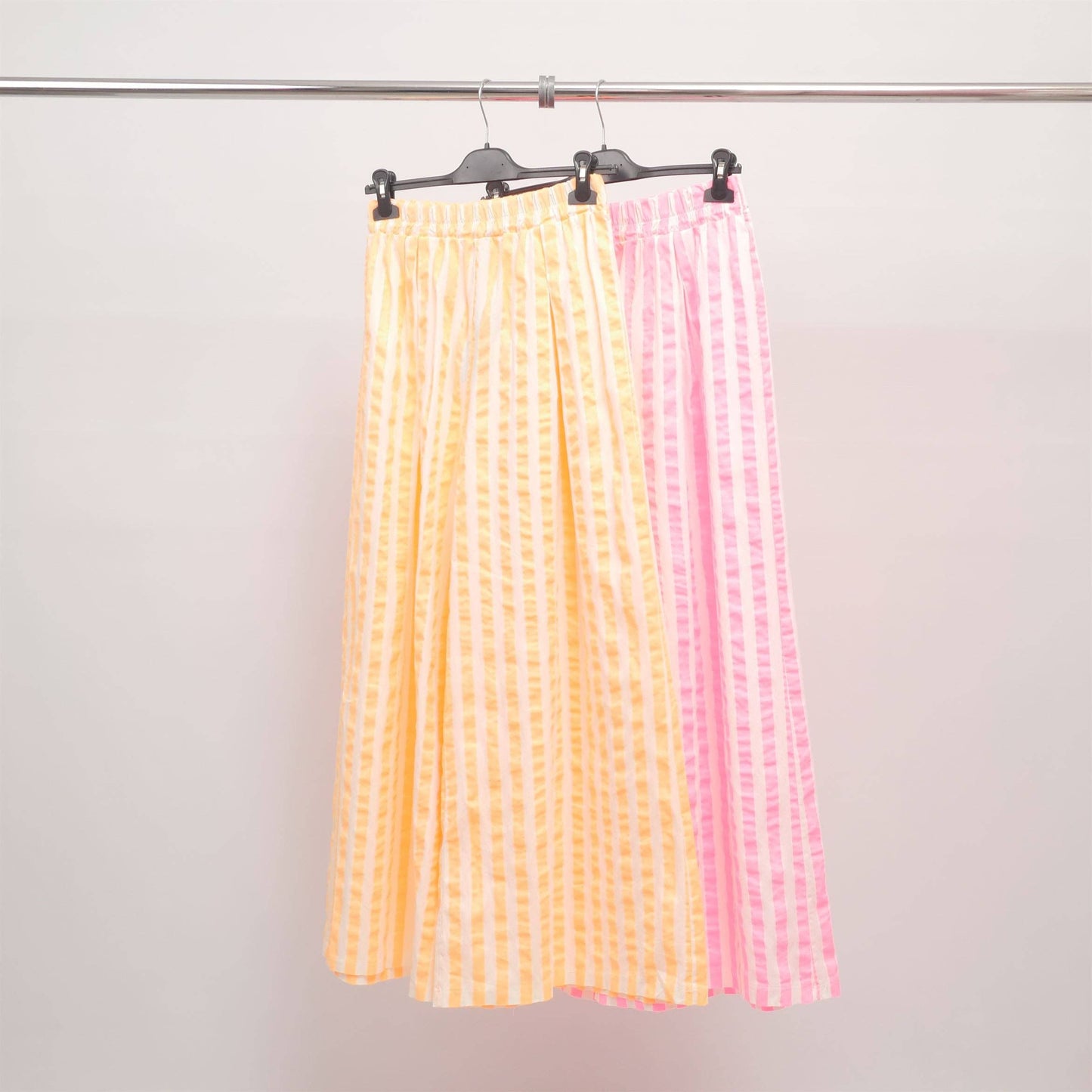 Pantaloni palazzo a righe verticali in cotone stretch