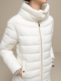 Piumino donna imbottito con collo alto