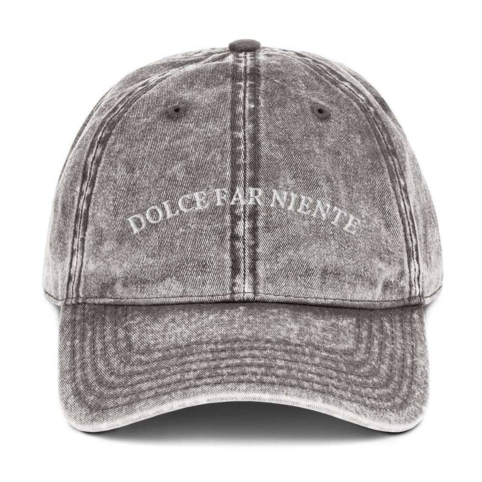 Cappello vintage ricamato “Dolce Far Niente”