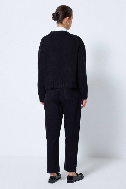 Cardigan in maglia nero con bottoni e tasche