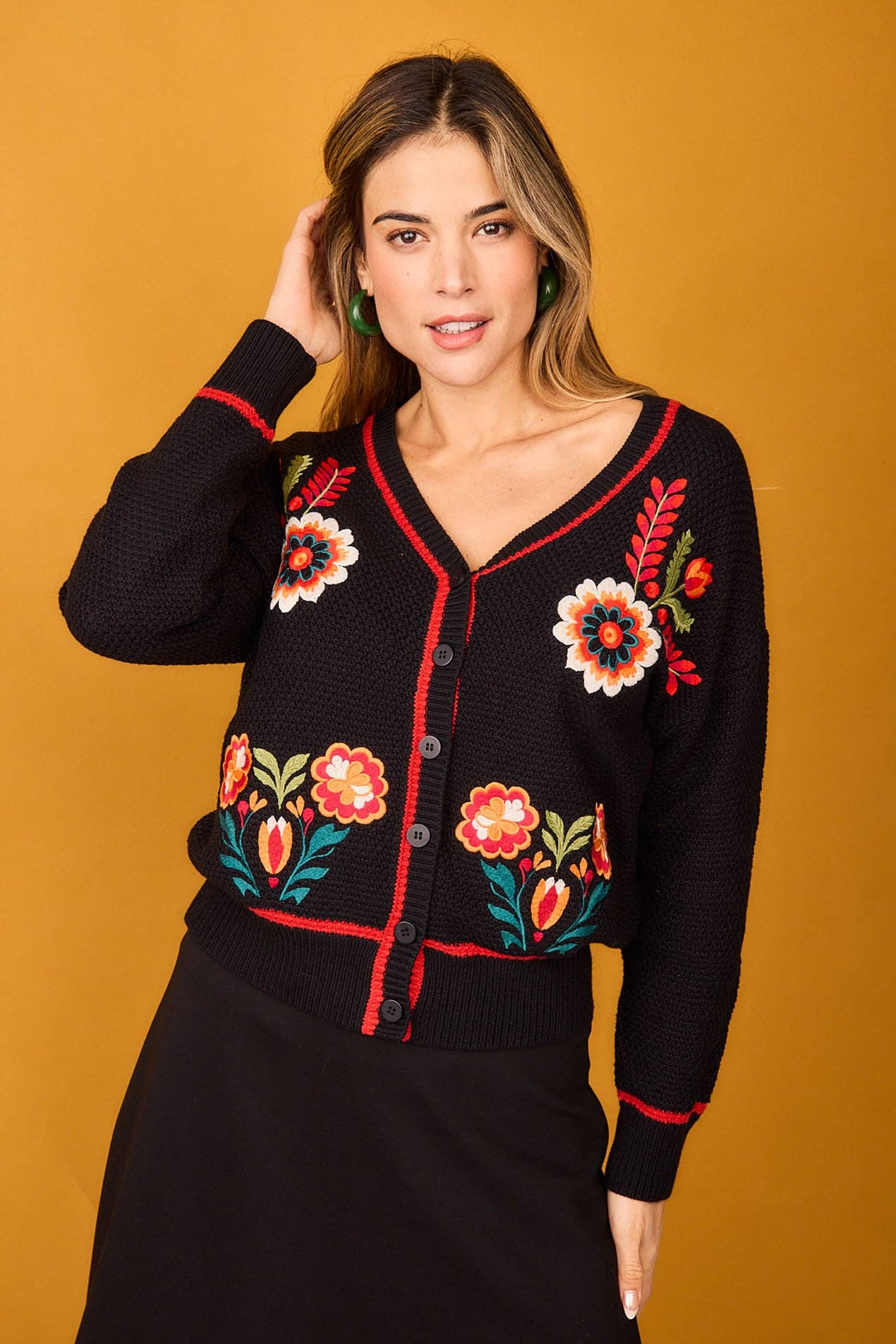 Cardigan Senda nero ricamato