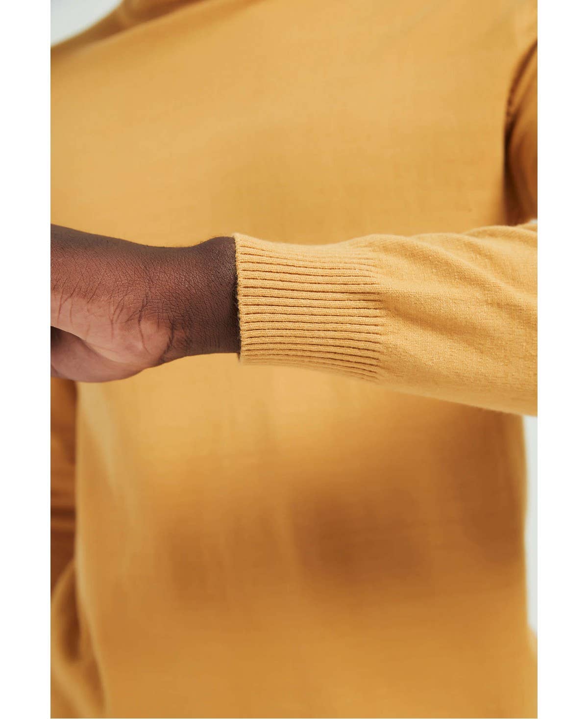 Maglione dolcevita Cashmere Touch color senape