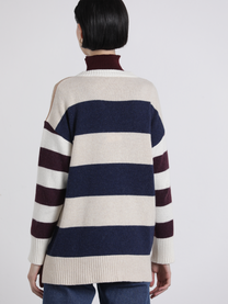 Maglione oversize a righe con collo alto