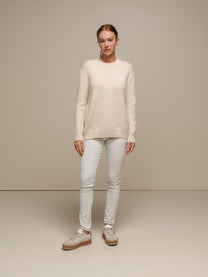 Maglione girocollo in maglia morbida da donna