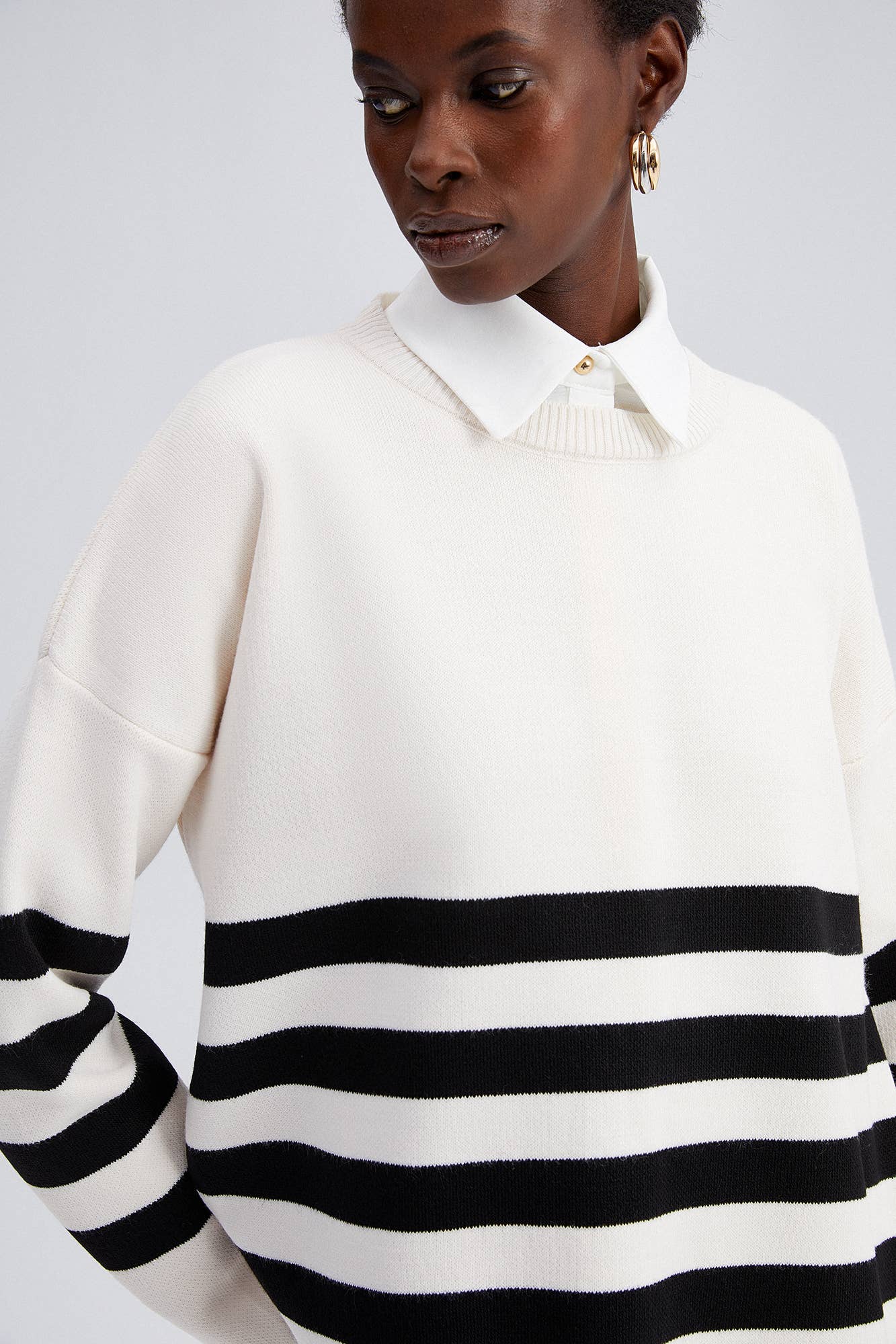 Tunica in maglia a righe bianco e nero