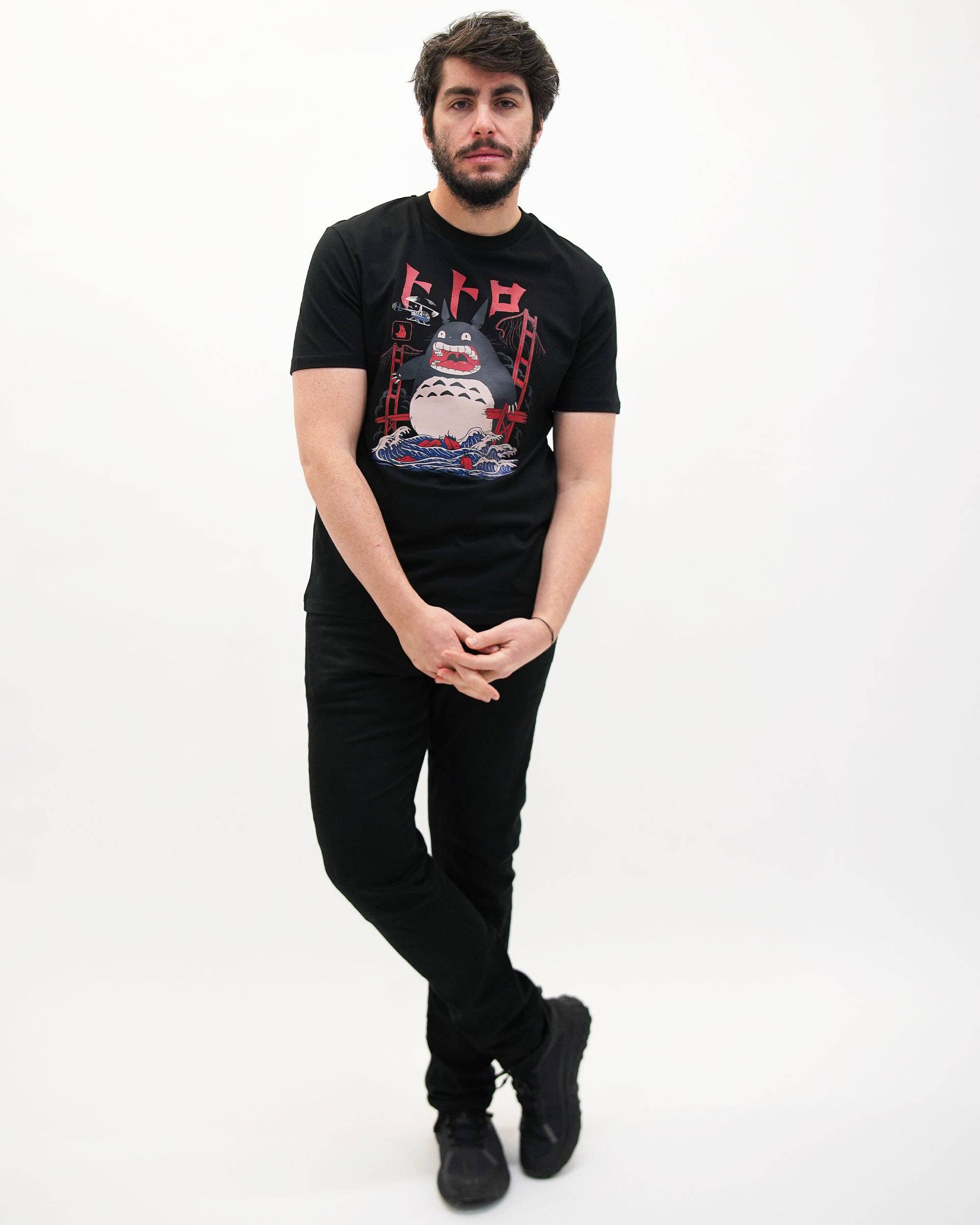 T-shirt Totoro Attack in cotone biologico