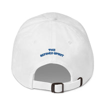 Cappellino dad hat ricamato “No Crying on the Yacht”