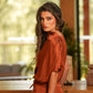 Blusa in raso di viscosa con drappeggio