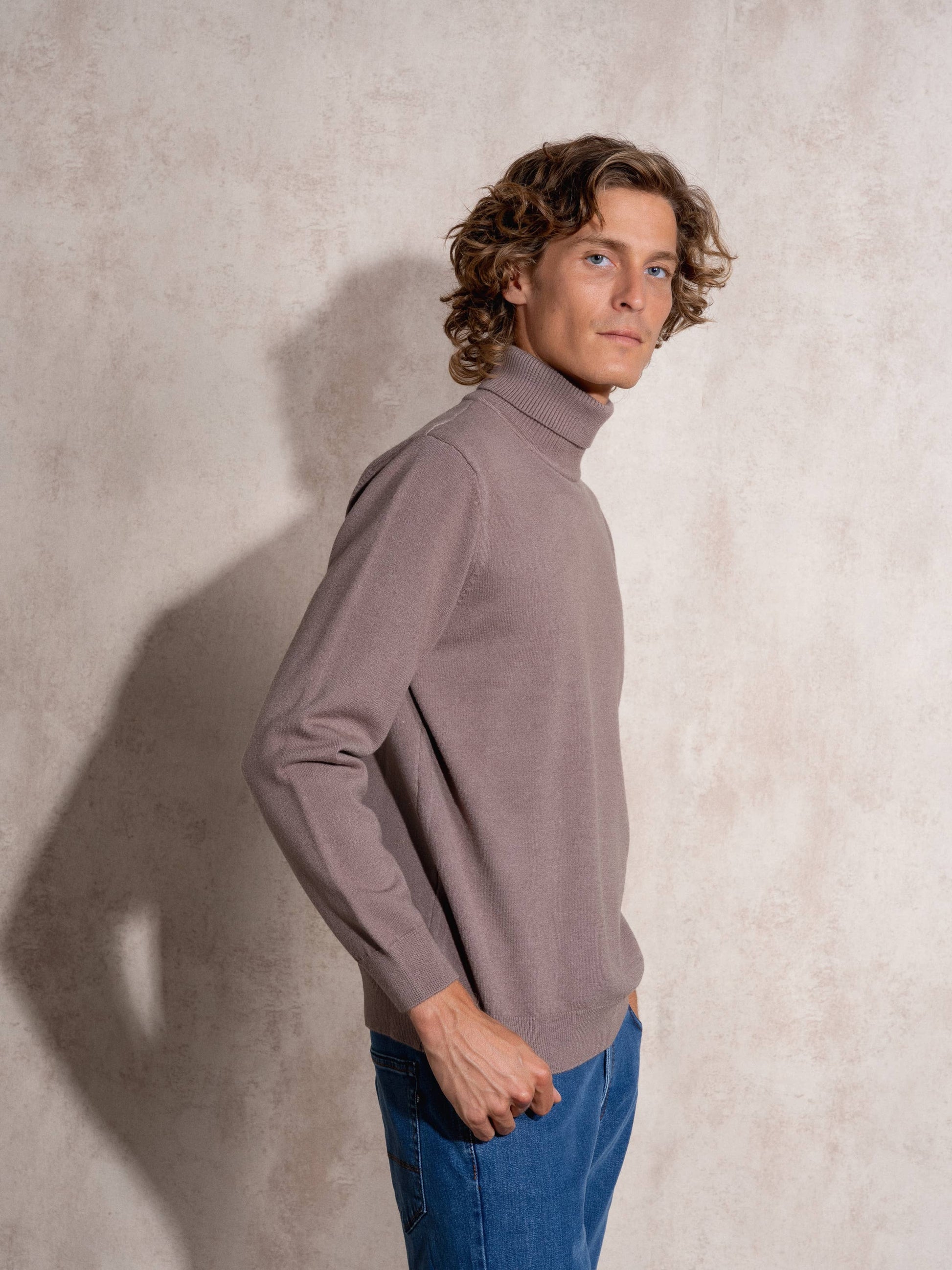 Maglione dolcevita uomo in maglia misto viscosa