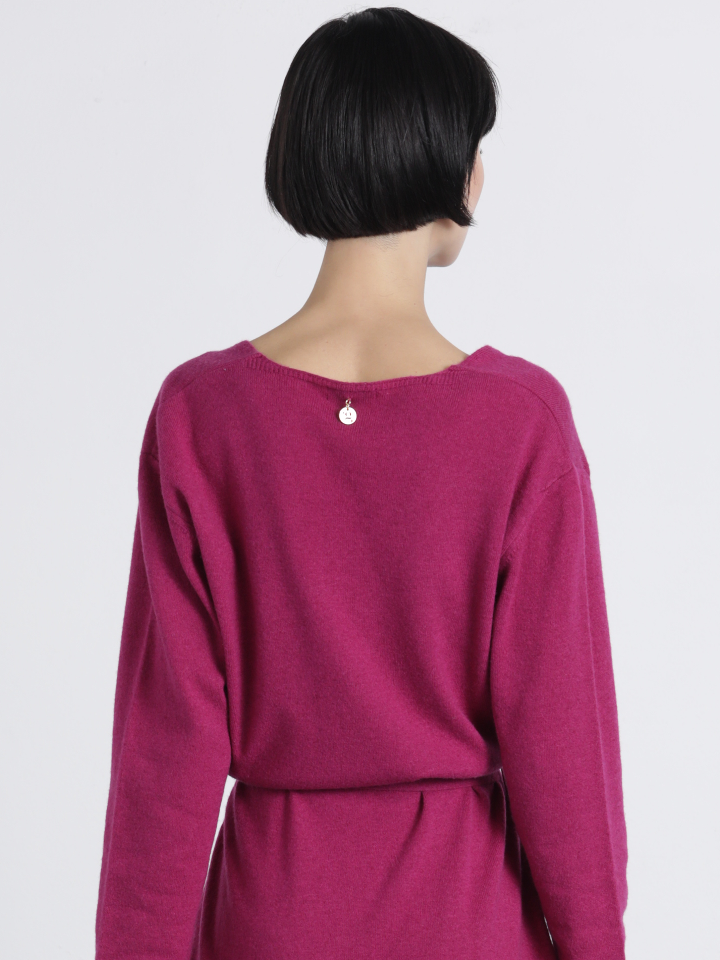 Abito in maglia con cintura