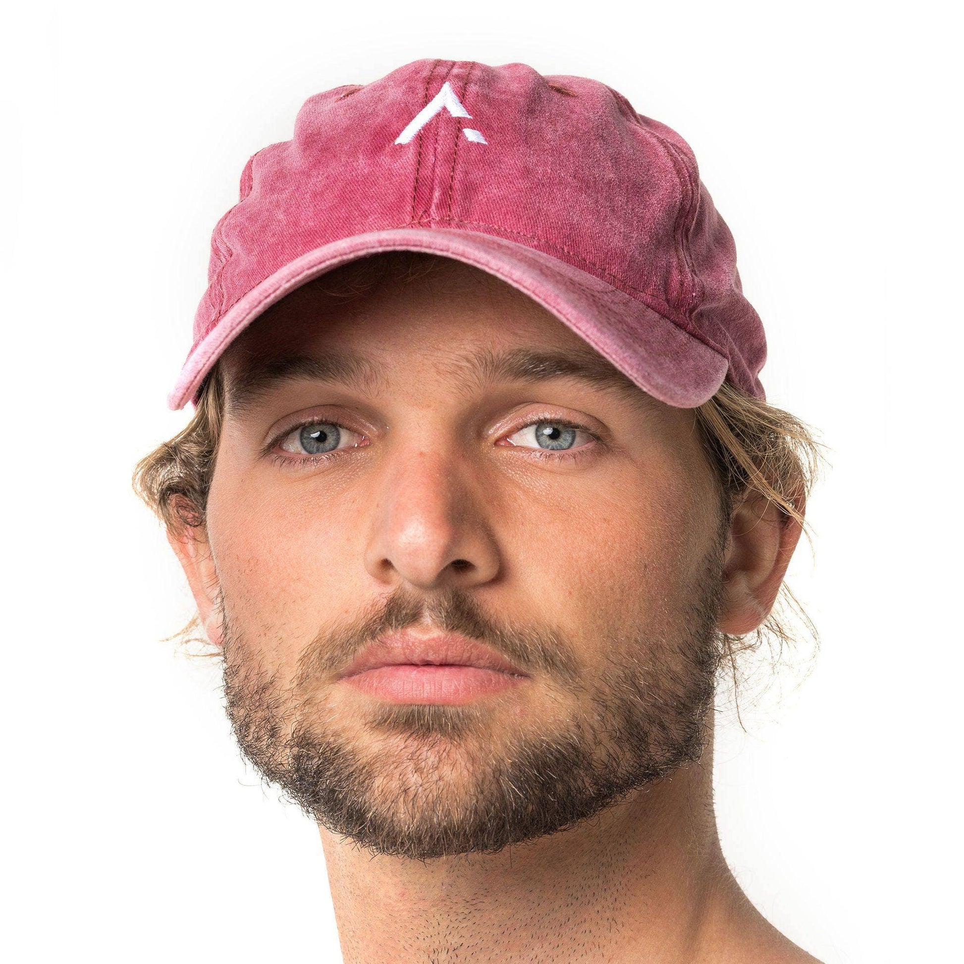 Cappellino da baseball sfumato rosso scuro con fibbia in metallo